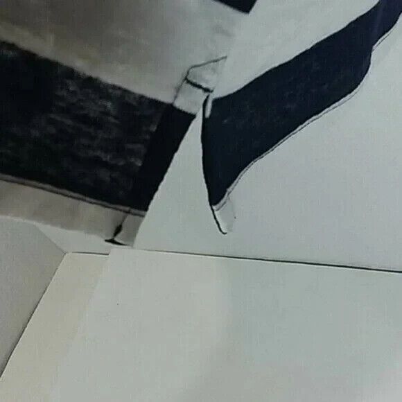 old navy women's size Large striped top multicolor New * - Picture 3 of 4